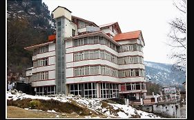 Hotel Out Town Manali